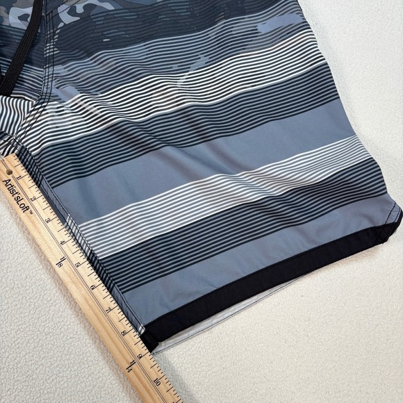 Aftco Joy Division 9" Board Shorts Men's 32 Blue Camo Stripe Swim Trunks Fishing - Picture 9 of 16